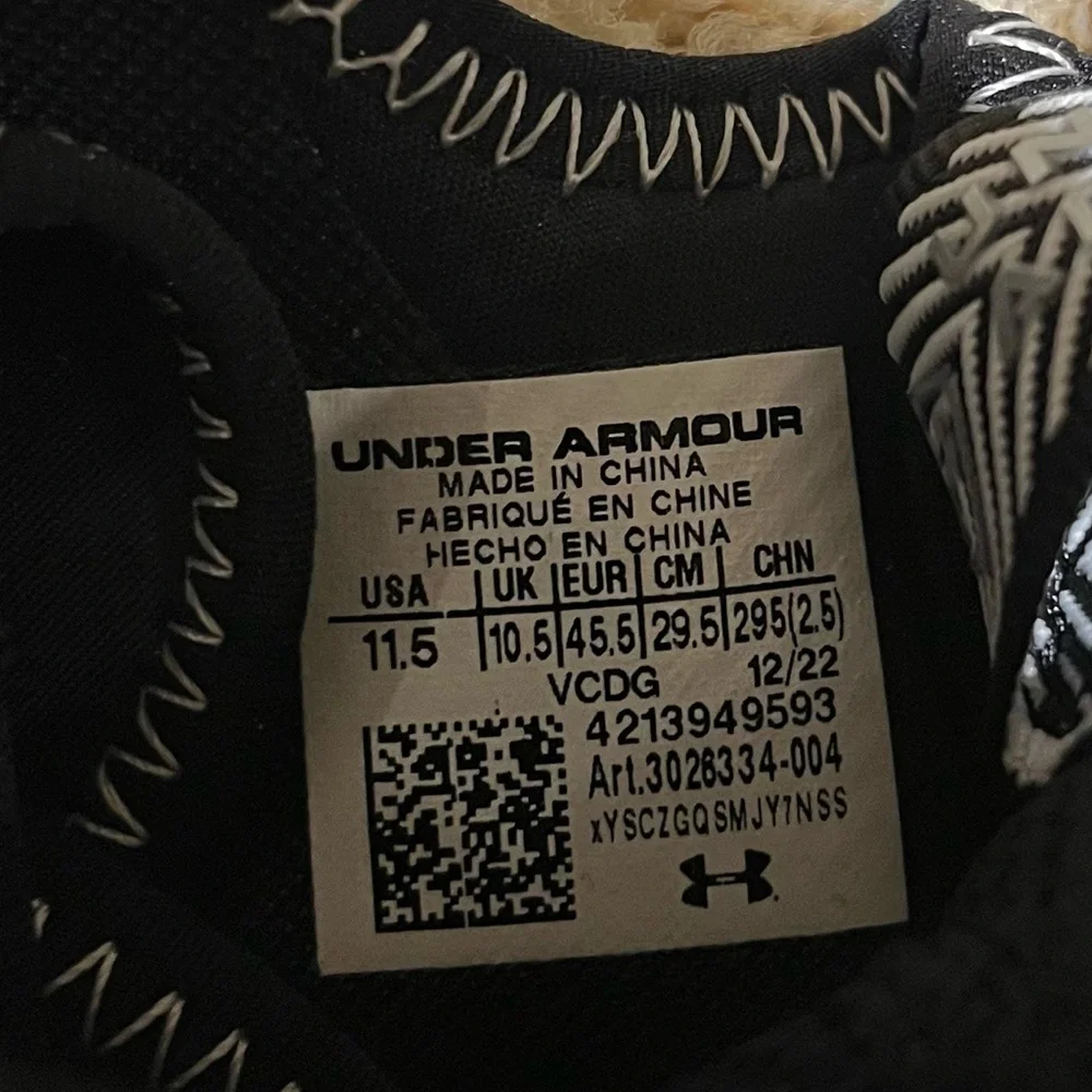 Under Armour UA Spotlight Clone MC Football Cleats -NWOB - Men's Sz 11.5 - Picture 4 of 8